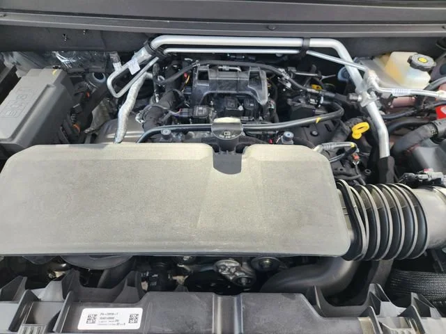 New 2026 Summit White Chevrolet LT image 31