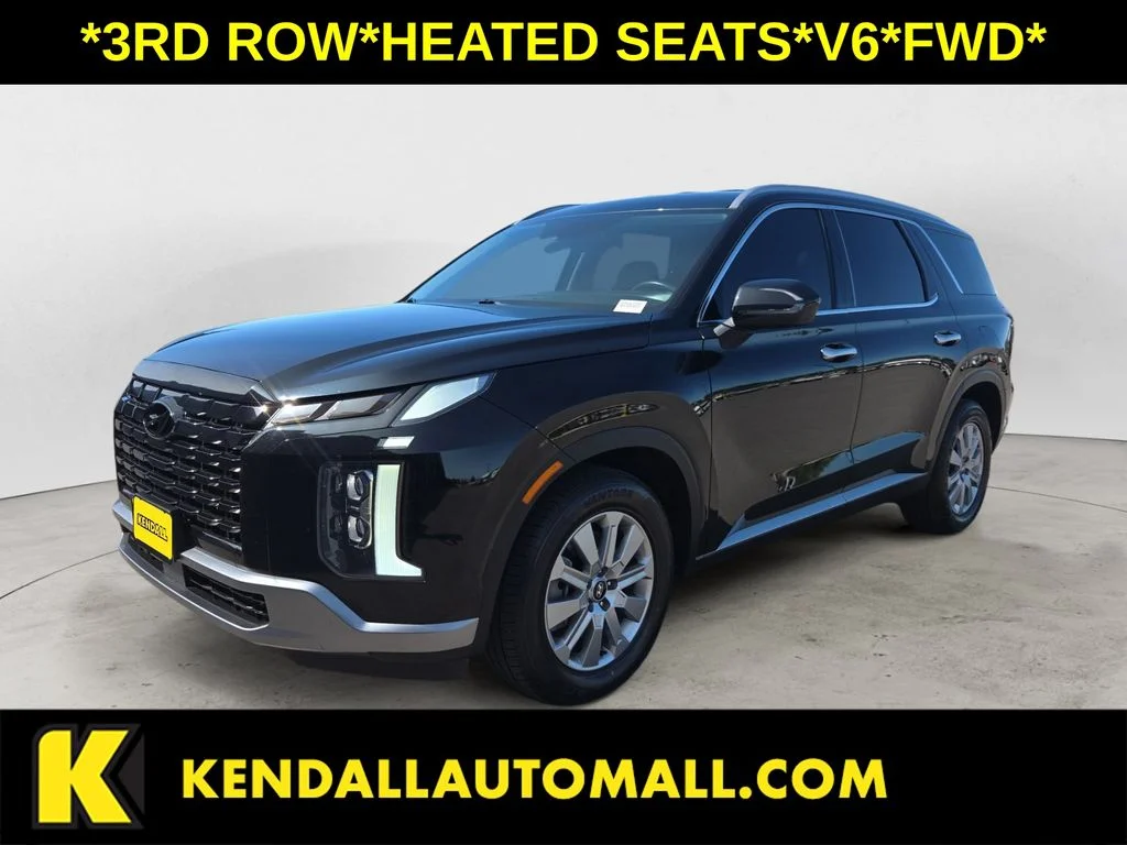 Used 2024 Black Hyundai SEL image 1