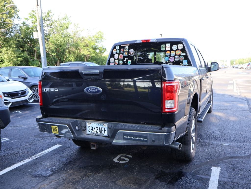 Used 2017  Ford XLT image 7
