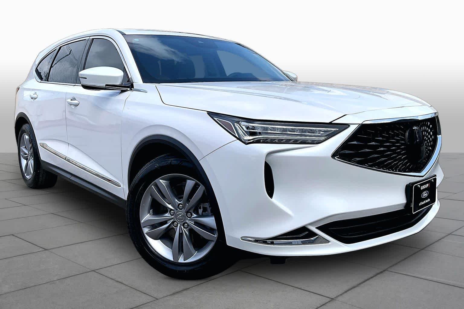 Used 2024 Platinum White Pearl Acura  image 3