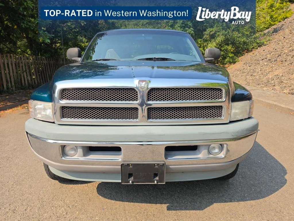 Used 1998 Green Dodge ST image 2