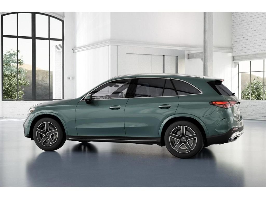 New 2026 Silver Mercedes-Benz GLC 300 image 32