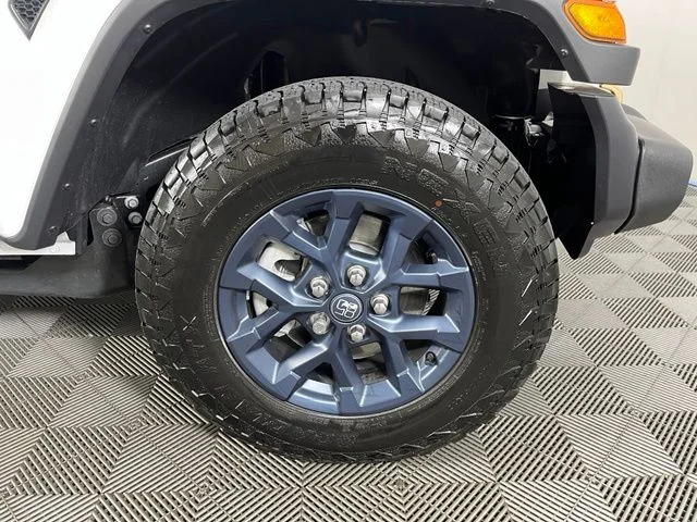 Used 2026 White Jeep 85th Anniversary Edition image 9