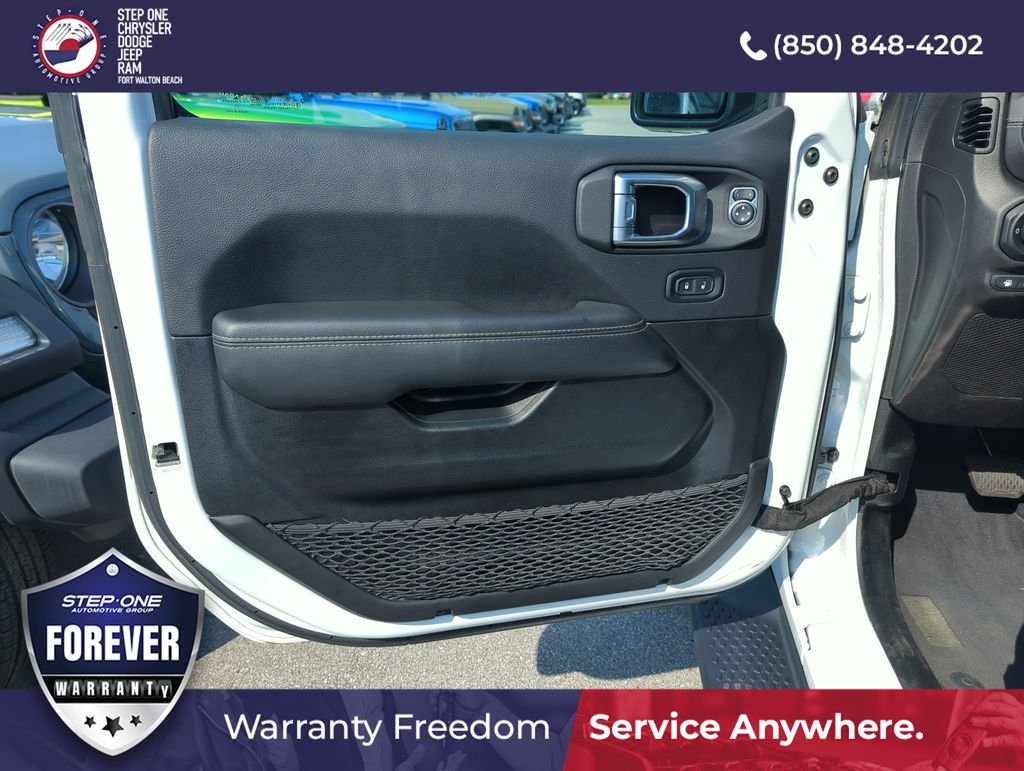 Used 2022 White Jeep Unlimited Sahara 4xe image 17