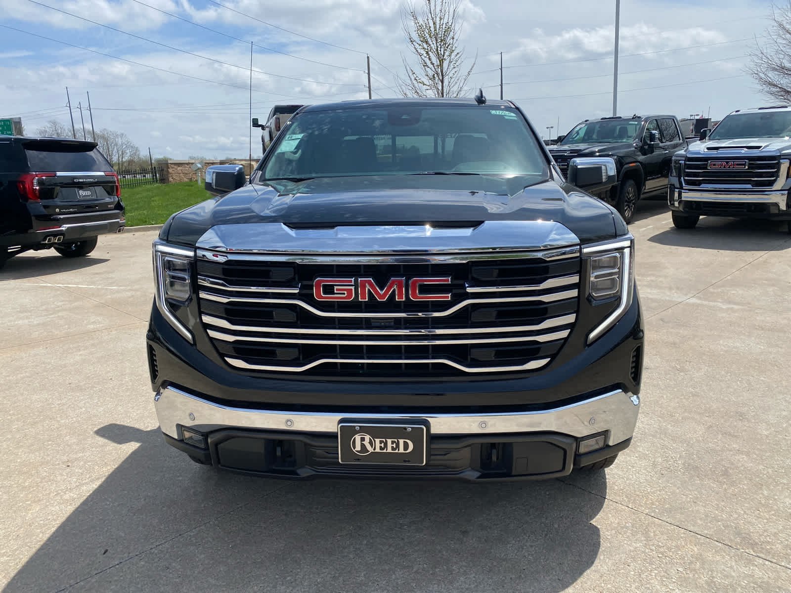New 2026 Onyx Black GMC SLT image 3