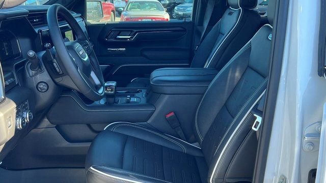 2026 GMC Sierra 1500 AT4X - Photo 14