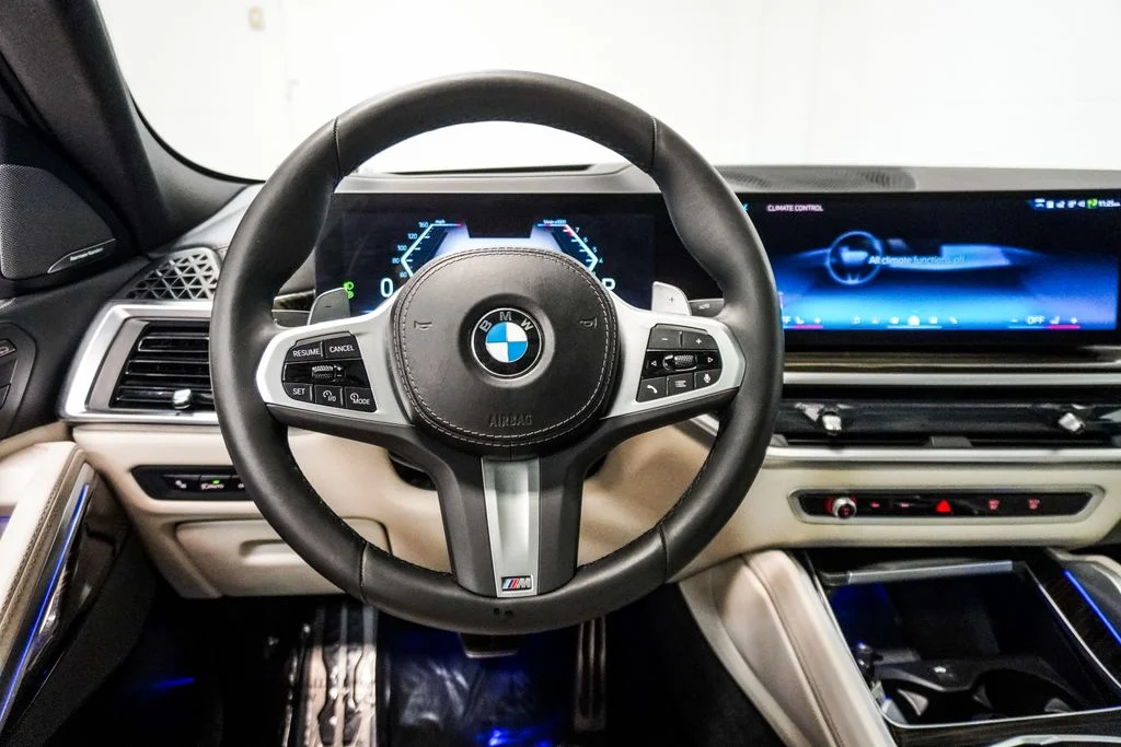Used 2024 Black BMW xDrive40i image 16