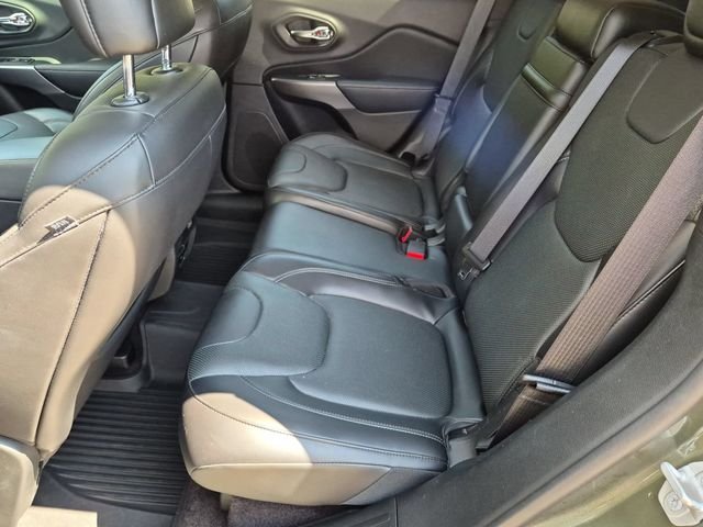 Used 2019 Green Jeep Limited image 21