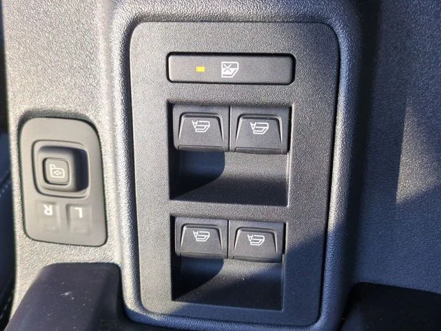 New 2026 Marsh Gray Ford Outer Banks® image 24