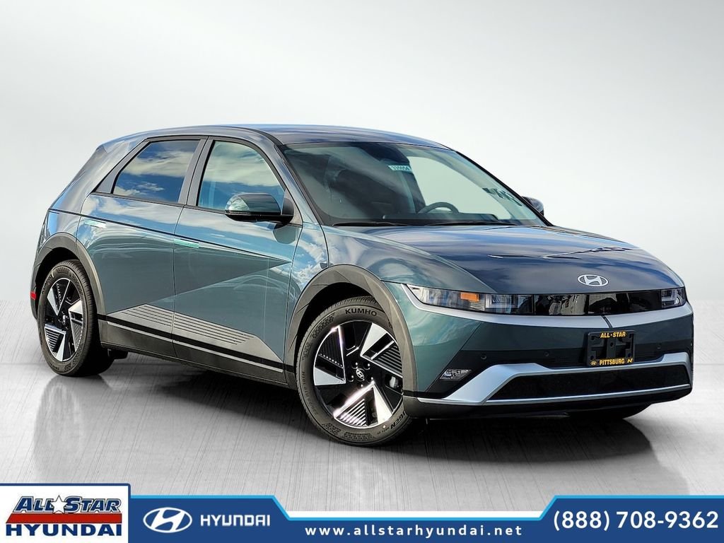 New 2026 Green Hyundai SEL image 1
