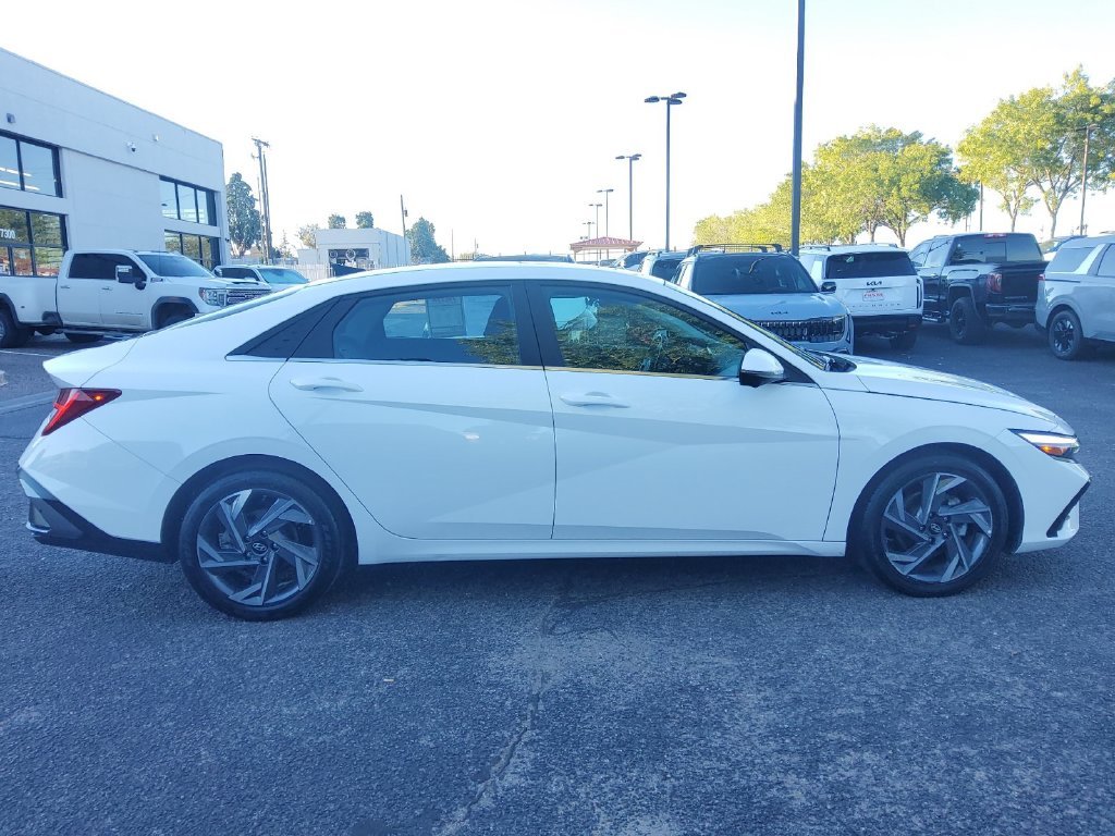 Used 2024 White Hyundai Limited image 24