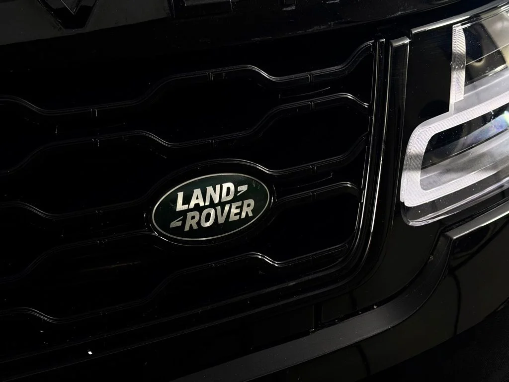 Used 2021 Black Land Rover HST image 11