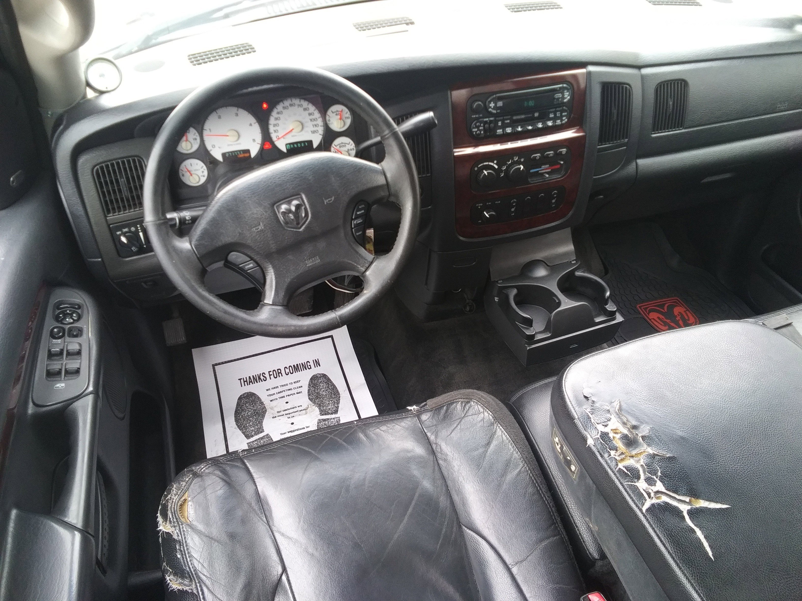 Used 2003 Black Dodge SLT image 10