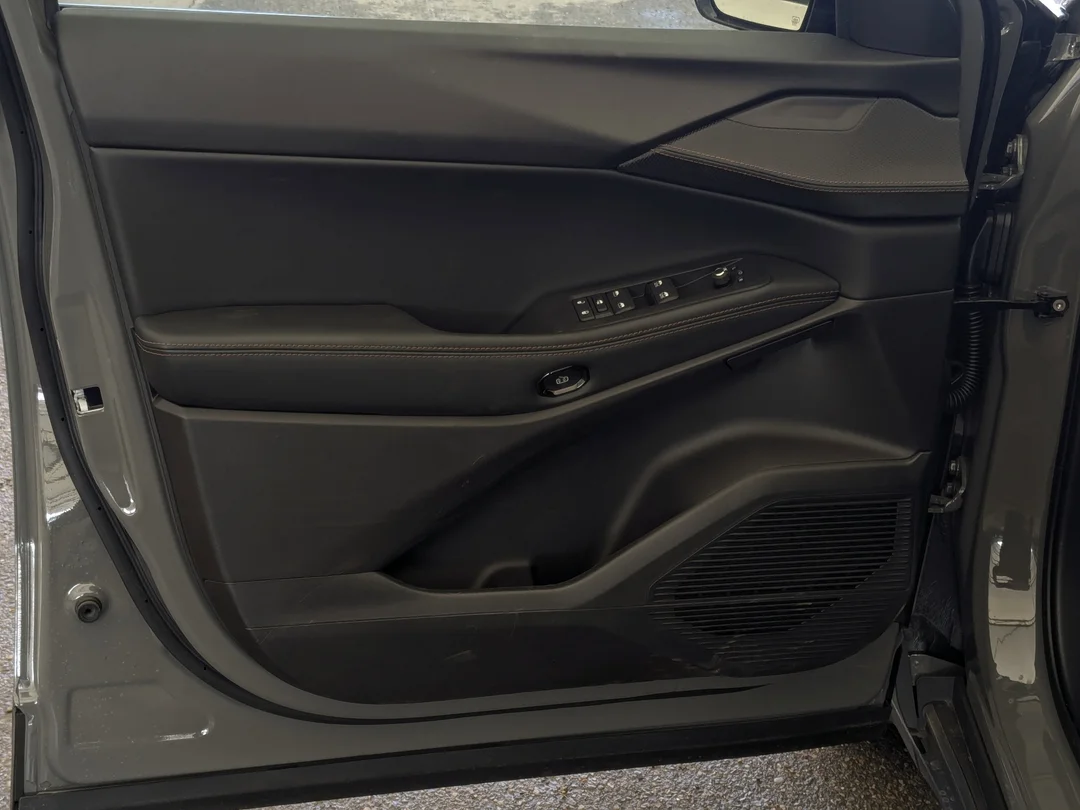 New 2026 Grey Jeep Limited - - 4x4 - 1.6L Turbo Hybrid - Uconnect 5 w/ 12.3 Screen & More! image 12