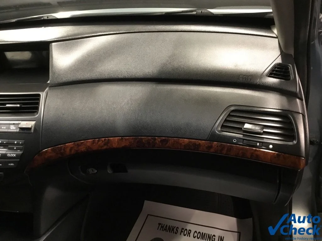 Used 2011 Green Honda EX-L image 37