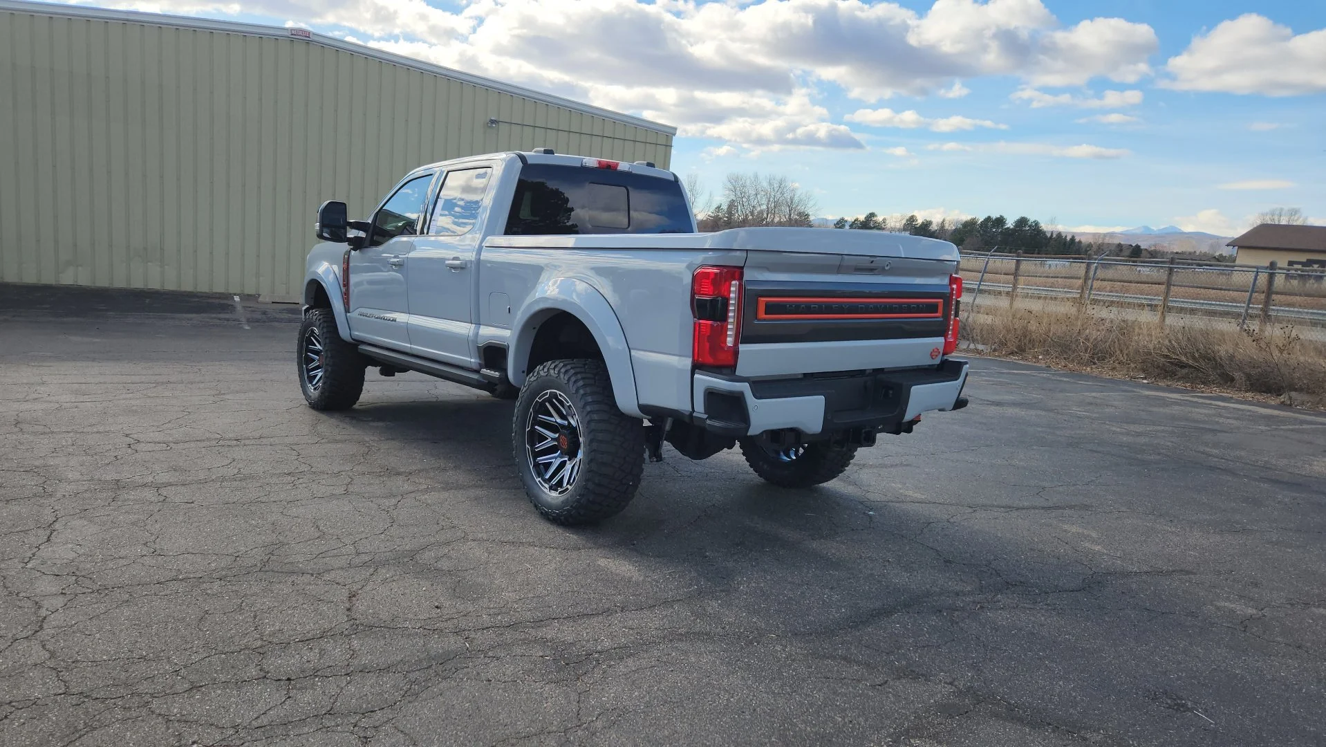 New 2026 Avalanche Ford LARIAT image 10