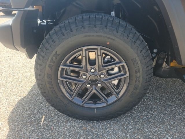 New 2026 Goldilocks Exterior Paint Jeep Sport S image 26