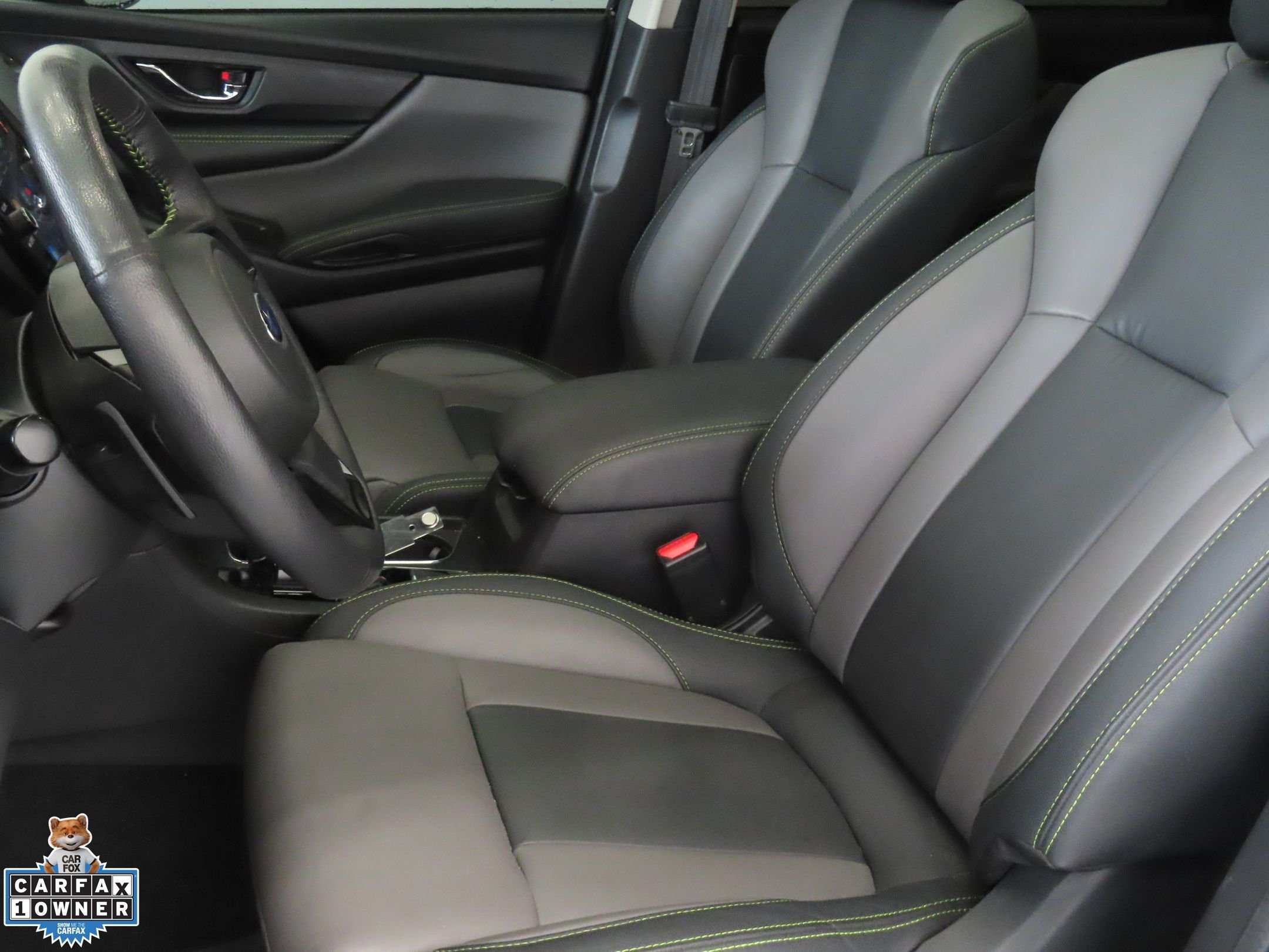 Used 2025 White Subaru Onyx Edition image 11