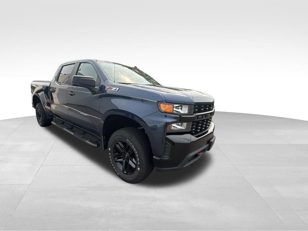 Used 2019 Blue Chevrolet Custom Trail Boss image 8