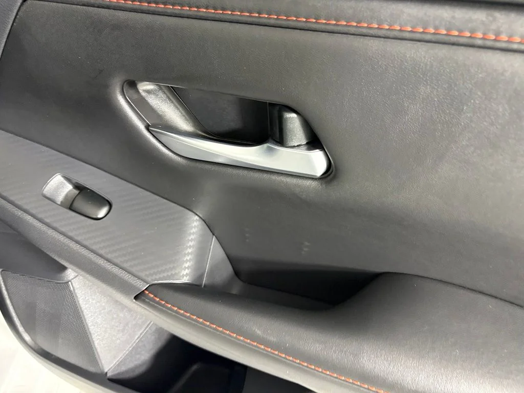 Certified Used 2025 White Nissan SR image 16