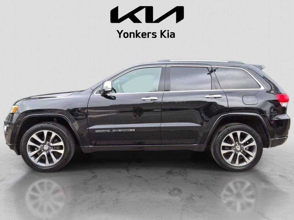 Used 2017 Black Jeep Overland image 11