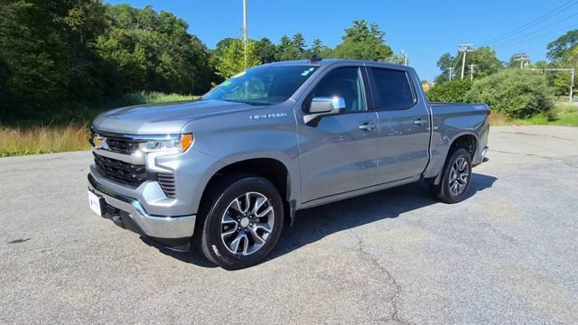 2023 Chevrolet Silverado 1500 LT - Photo 4