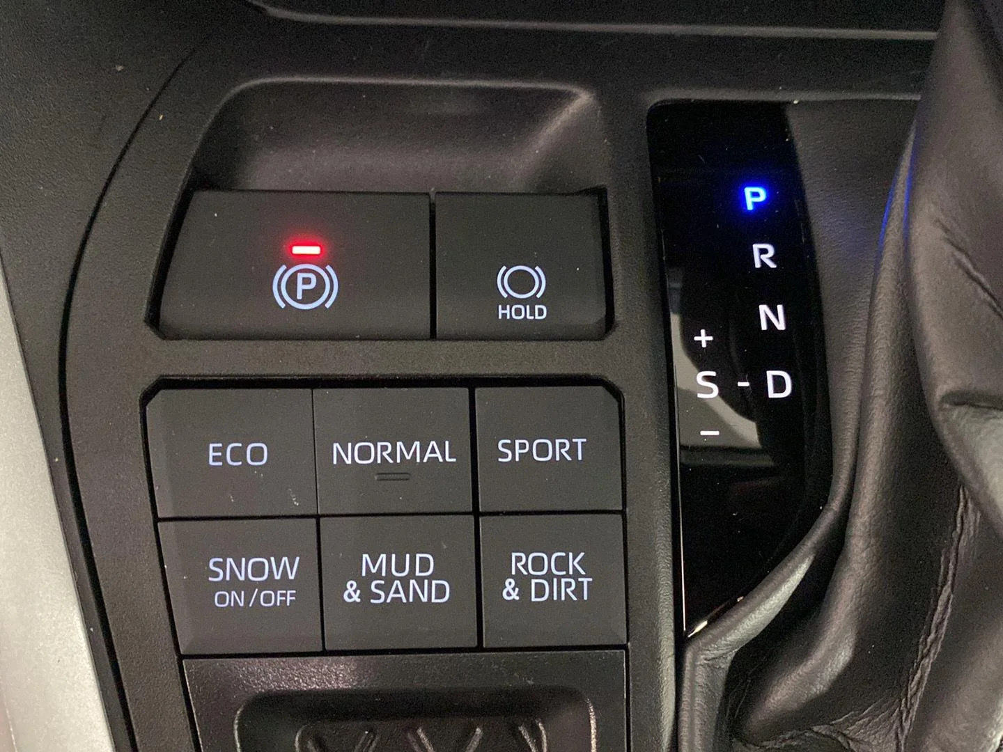 Used 2024 Ruby Flare Pearl Toyota LE image 15