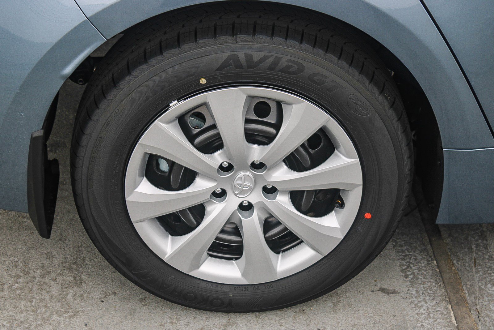 New 2027 Celestite Toyota  LE image 10