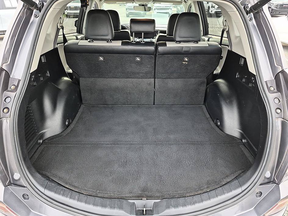 Used 2016 Magnetic Gray Metallic Toyota Limited image 32
