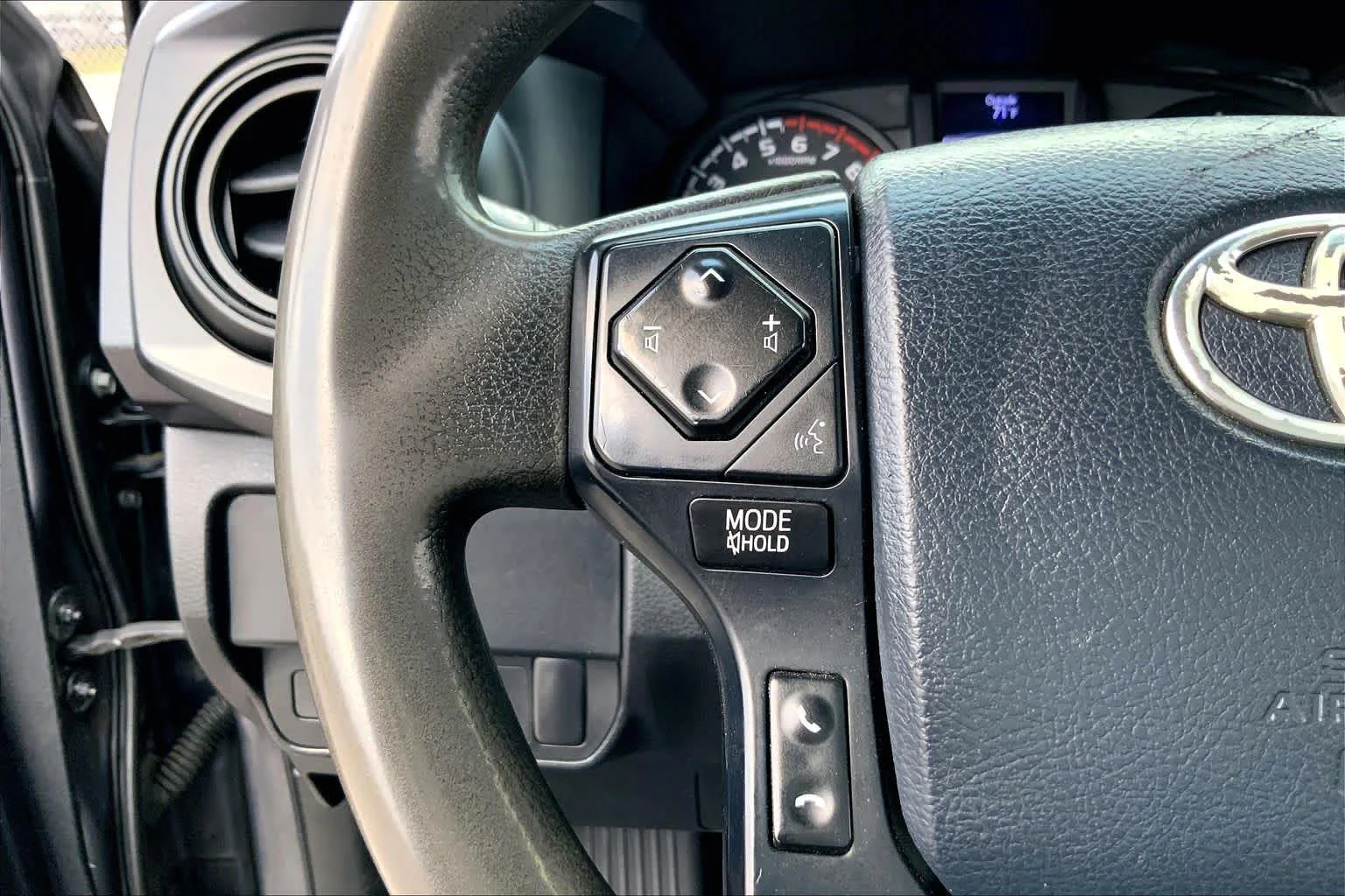 Used 2020 Magnetic Gray Metallic Toyota SR image 23