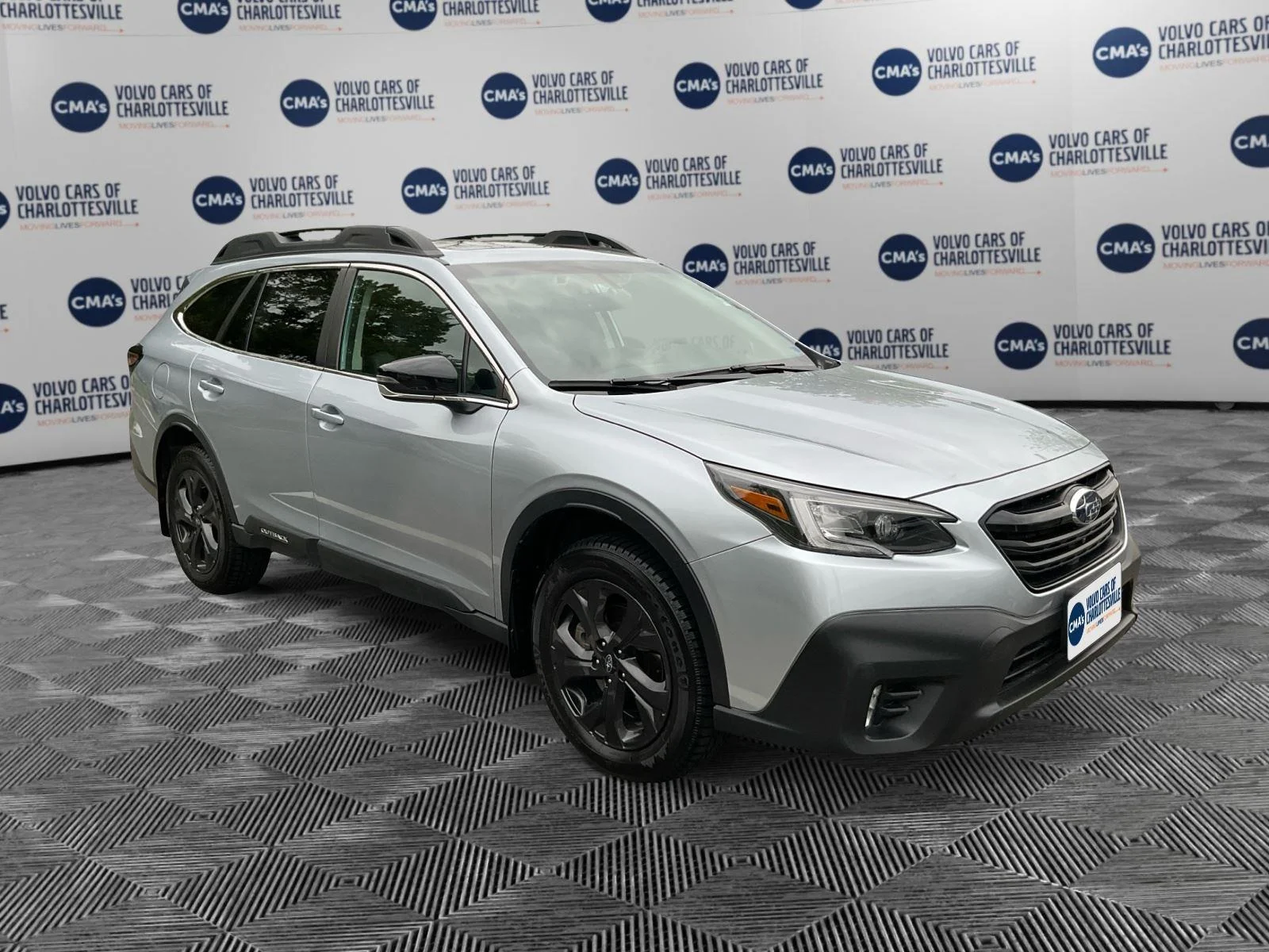 Used 2022 Ice Silver Metallic Subaru Onyx Edition XT image 7