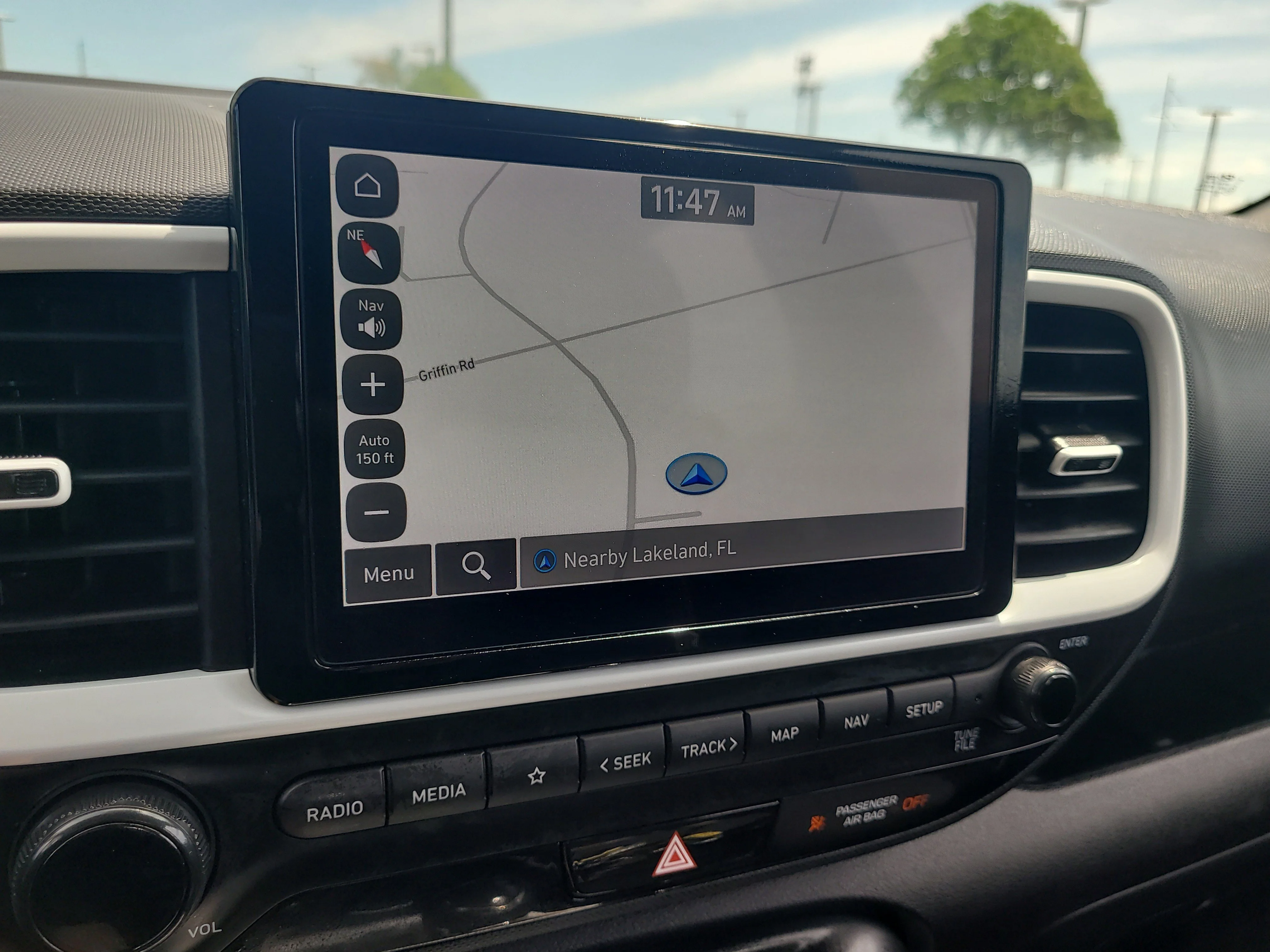 Used 2023 Ecotronic Gray Hyundai Limited image 22