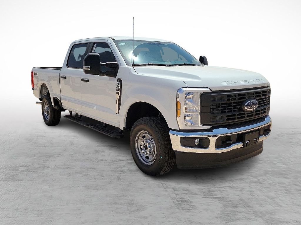2026 Ford F-250 XL 4x4 Crew Cab 6-3/4' Box's photo
