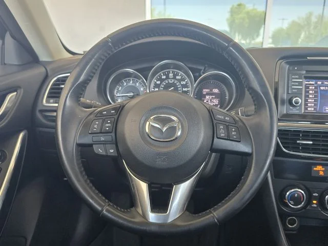 Used 2014 Snowflake White Pearl Mica Mazda i Sport image 14
