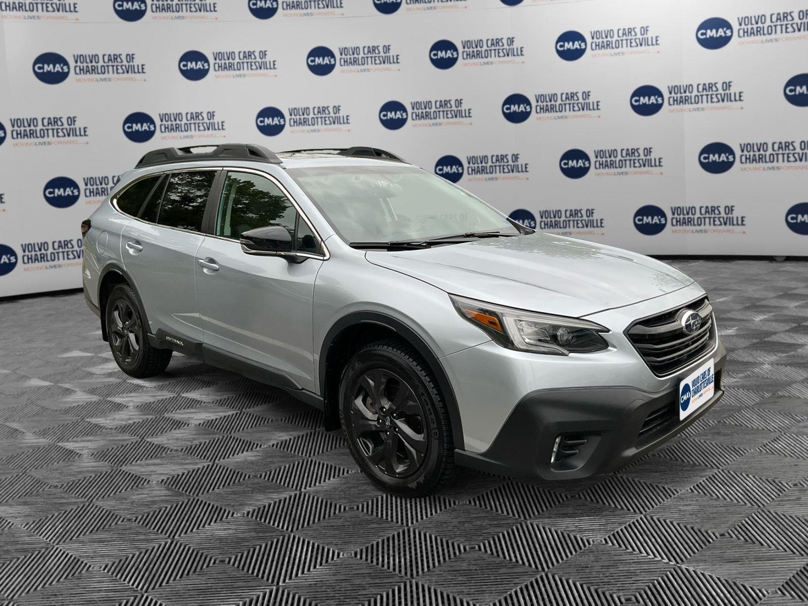 Used 2022 Ice Silver Metallic Subaru Onyx Edition XT image 7