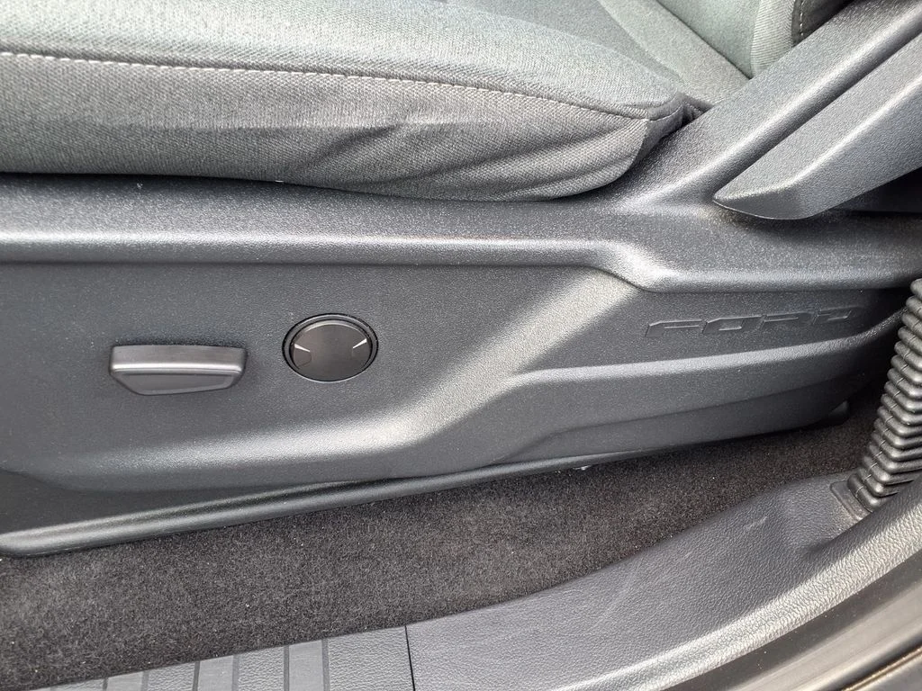 Used 2024 Gray Ford XLT image 23