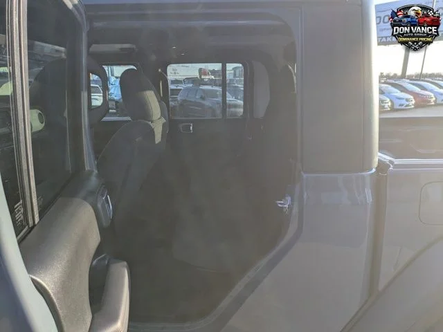 New 2026 Anvil Clear-Coat Exterior Paint Jeep Sport S image 21