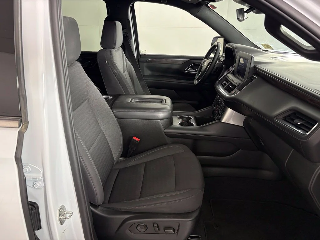 Used 2023 White Chevrolet LS image 43