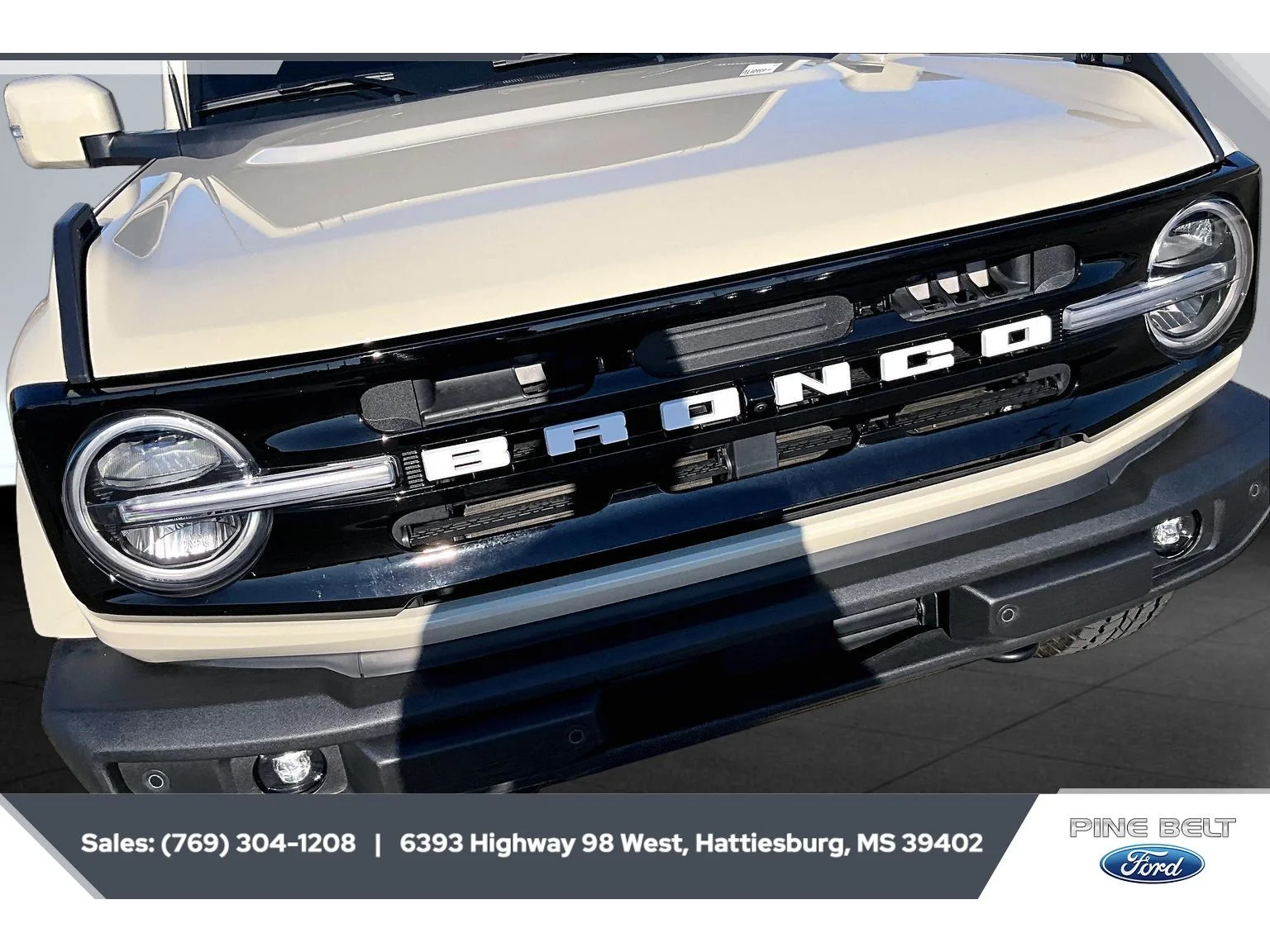 Used 2025 Desert Sand Ford Outer Banks image 22