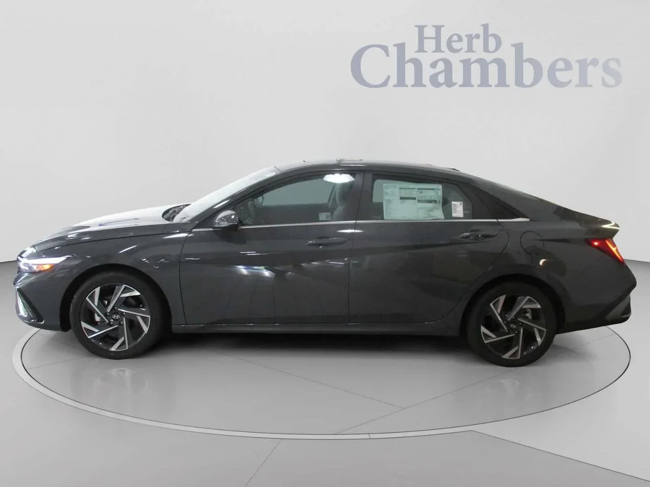 New 2025 Gray Hyundai Limited image 12