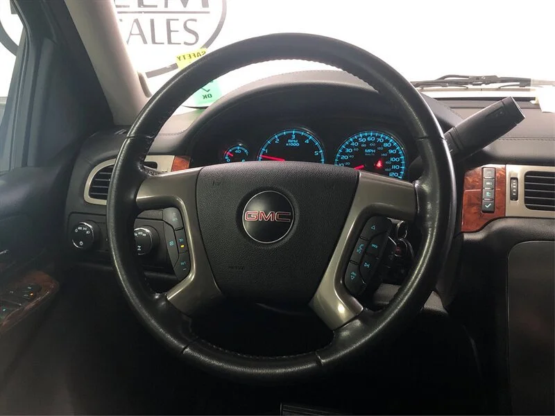 Used 2010 Pure Silver Metallic GMC SLT image 16