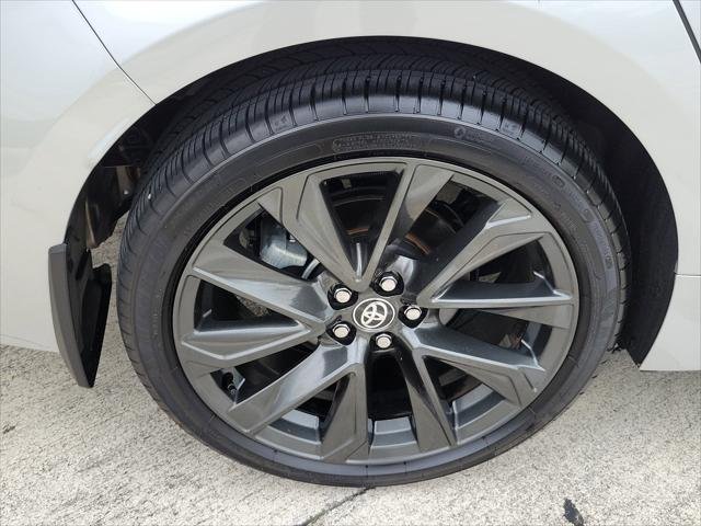 Certified Used 2024 SILVER ME. Toyota  image 8
