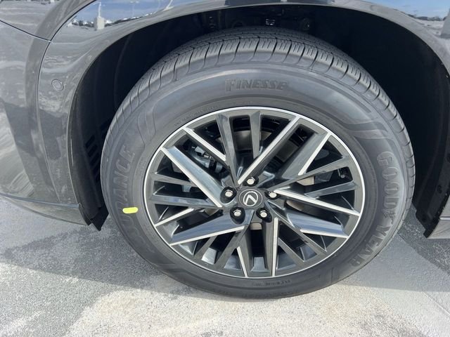 Used 2024 Black Lexus 350 Luxury image 10