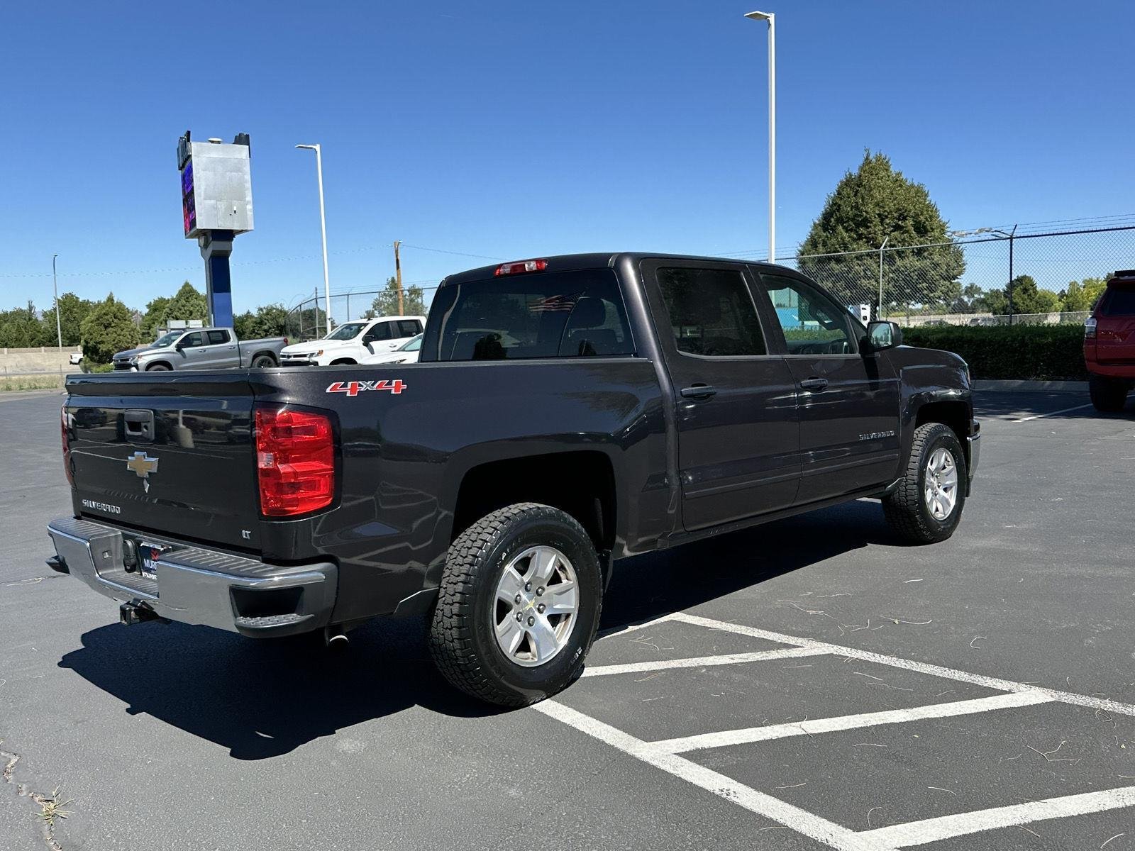 Certified Used 2015 TUNGSTEN METALLIC Chevrolet LT image 8