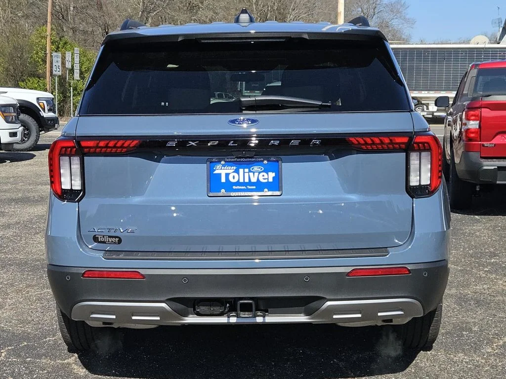 New 2026 Vapor Blue Metallic Ford Active image 8