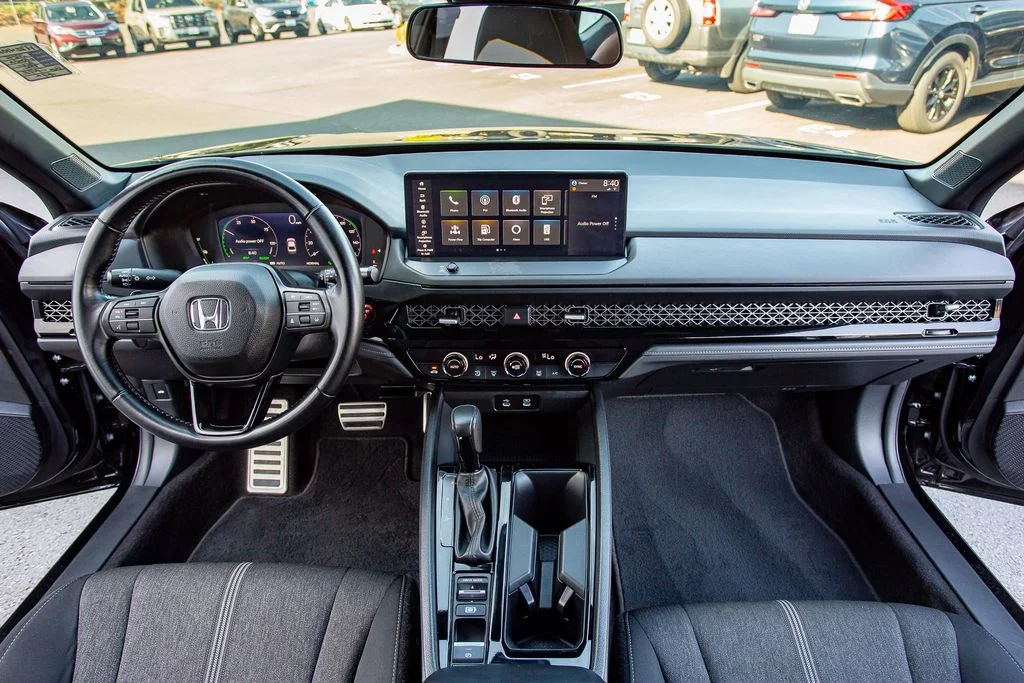 2024 Honda Accord Hybrid Sport - Photo 20