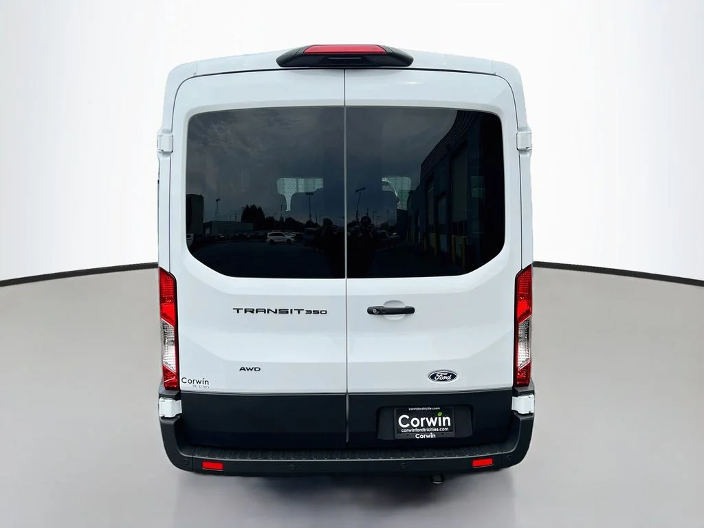 New 2026 Oxford White Ford XL image 13