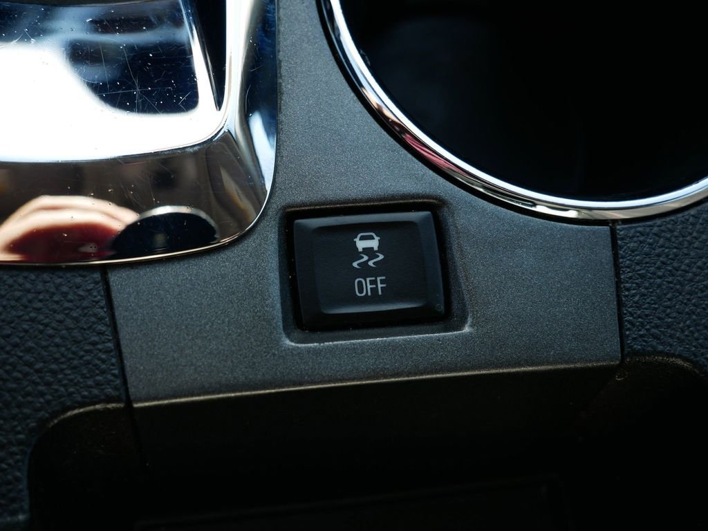 Used 2016 Black Chevrolet LT image 25