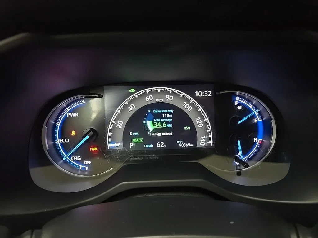 Used 2023 Gray Toyota XLE image 22