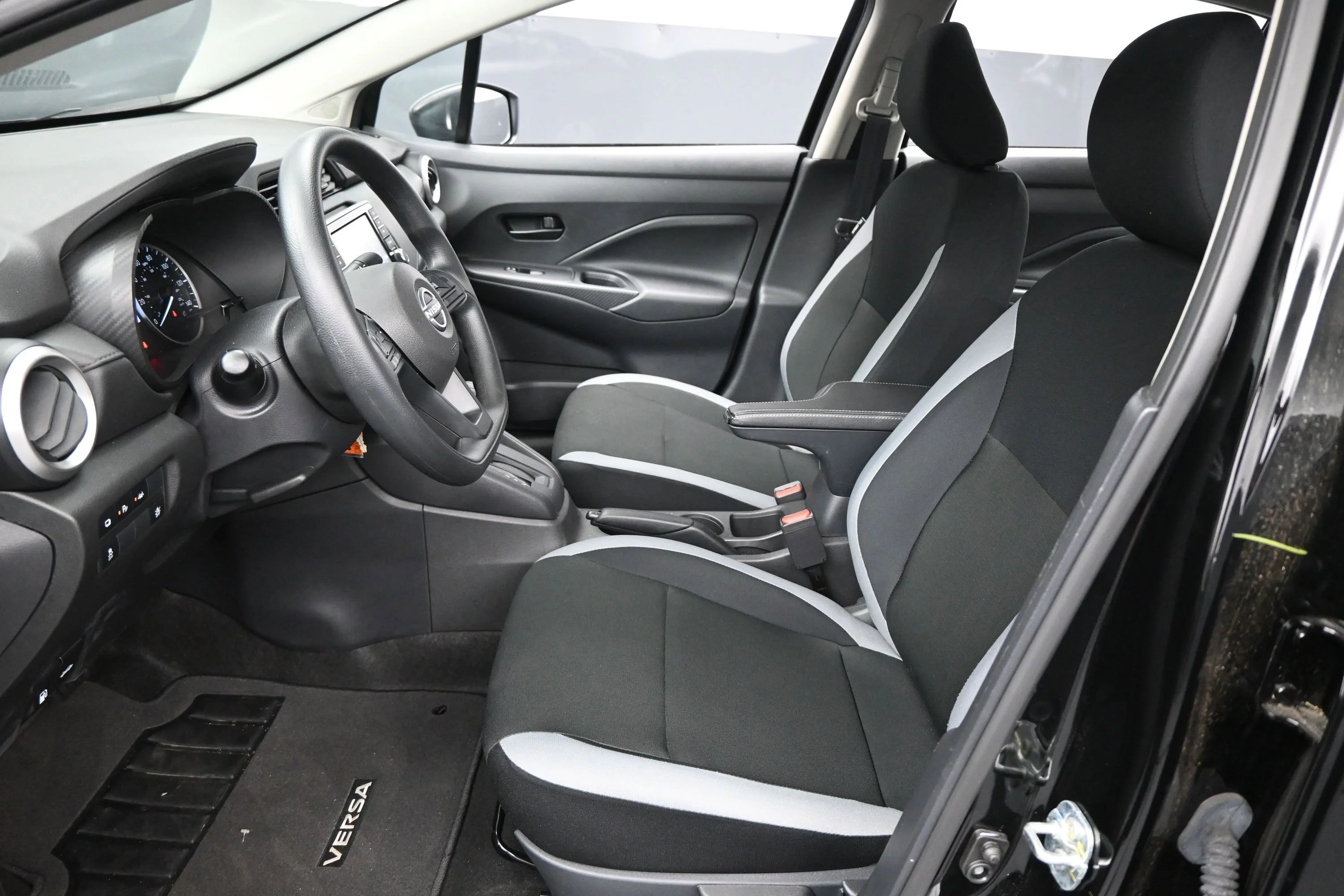 2025 Nissan Versa Sedan S - Photo 9